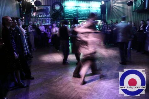 Billie and The Kids (HR) Swing It Again Baby - McCormacks Ballroom, Leipzig 03. Dezember 2010 (3).JPG